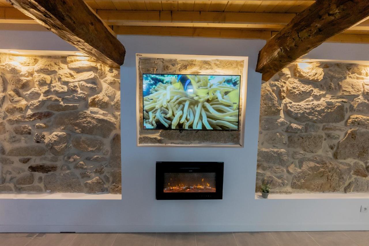 Casa Luna Rural Con Piscina Y Jardin コマルカ・デ・オウレンセ エクステリア 写真