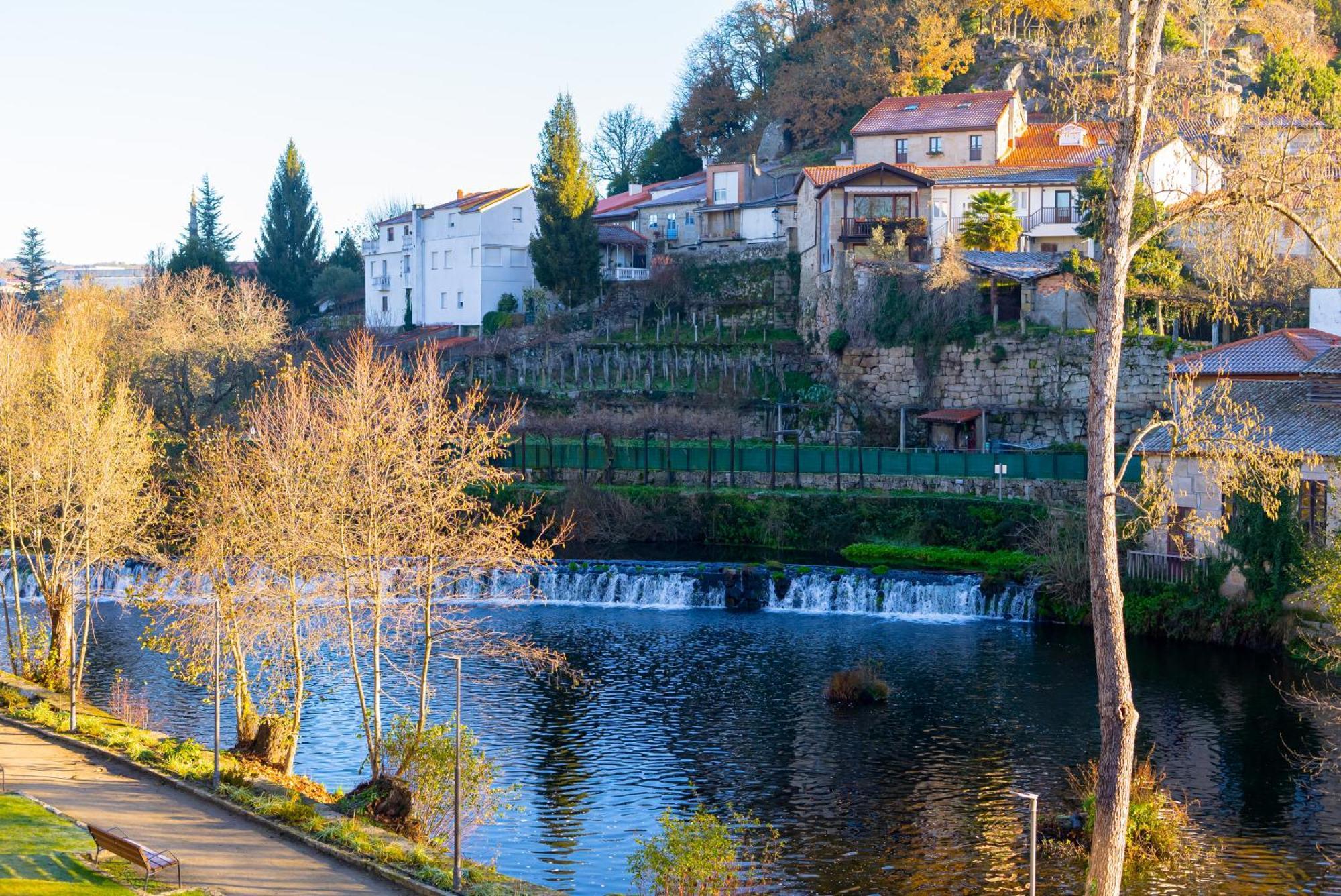 Casa Luna Rural Con Piscina Y Jardin コマルカ・デ・オウレンセ エクステリア 写真